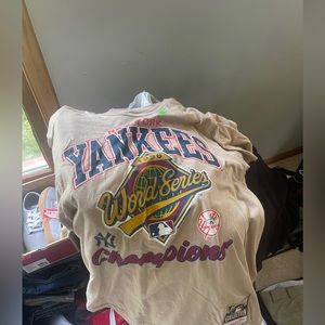Brand new Yankees Shirt